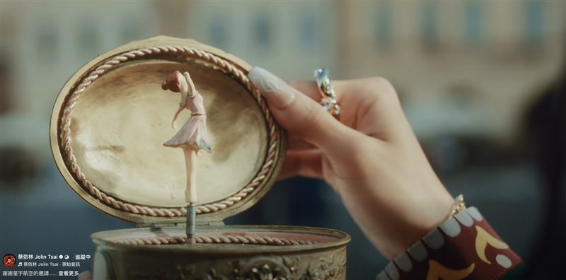 蔡依林重返布拉格拍MV。（圖／星宇航空提供）