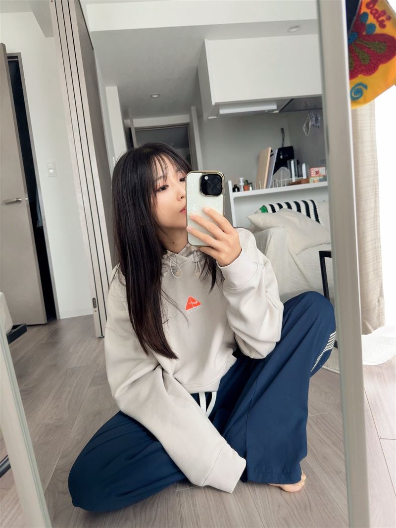 大阪創作女歌手温宣布，將以「七瀨温」之名正式進軍AV界。（圖／翻攝自X平台 @makuma_bear）