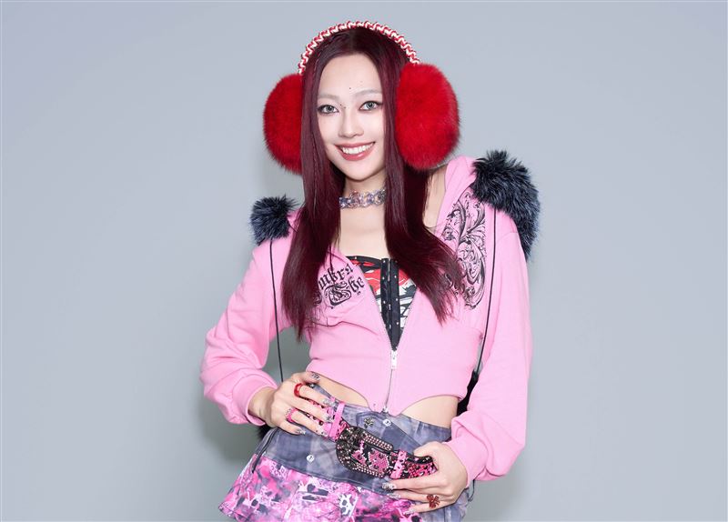 琟娜VERNA年前最後一個工作，悄悄在親姊姊公司尾牙擔任舞蹈總監兼舞者。（圖／谷優娛樂 提供）