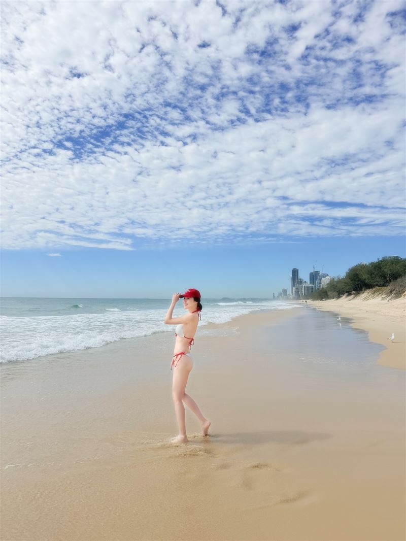 穆熙妍春節和家人到澳洲,發現當地天氣不錯。(圖/翻攝自穆熙妍臉書)