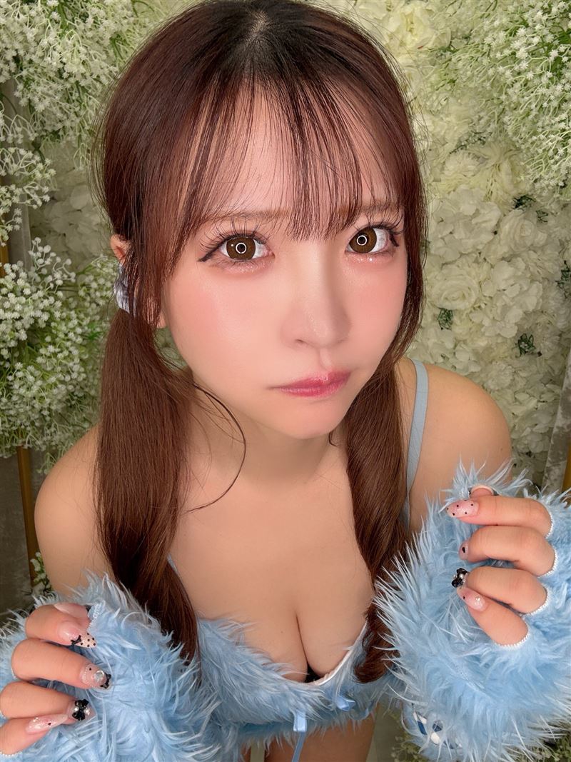 日本AV女優小那海綾美尻照被轉發反而流量比自己發布還要高。(圖/翻攝自X平台 @yuyu_chan22)