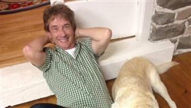 馬丁肖特2010年才悲痛失去因卵巢癌辭世的愛妻。（圖／翻攝自X）