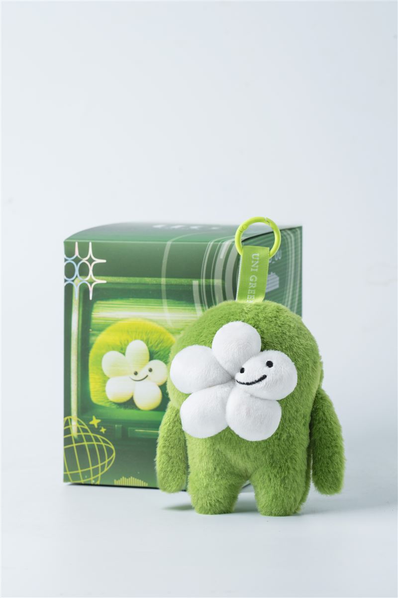 UG「UU限量公仔吊飾」以招牌飲品三窨十五茉的茉莉花為概念。(圖／UG提供)