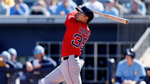 鄭宗哲連2打席上壘　熱身賽首安、首打點