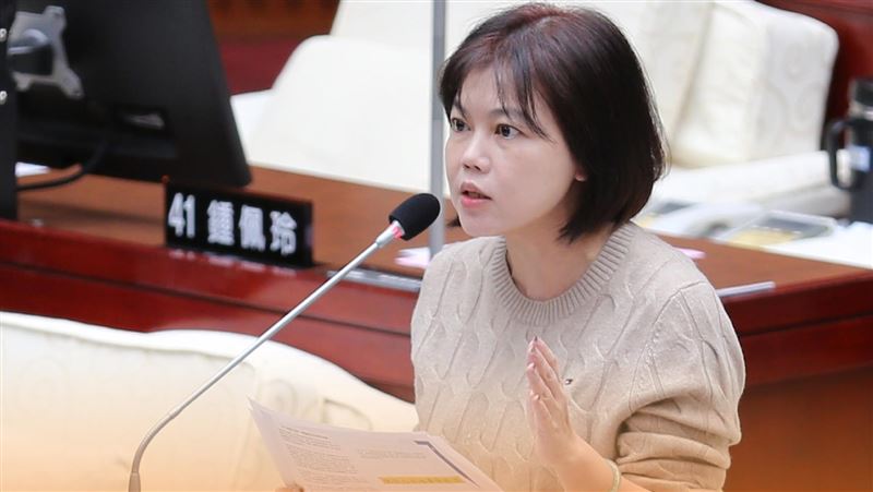 游淑慧直言，當醫師為吸菸者講話？那誰替孩子老人說話？（圖／翻攝自游淑慧臉書）