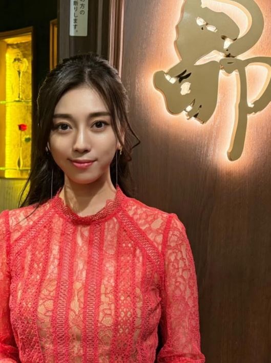 日本自民黨王祖賢是她！齊藤里惠從銀座筆談女公關到國會殿堂的真實勵志故事，震撼全網。（圖／翻攝自IG @rie230624）