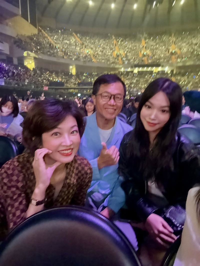 吳中純跟梅聖旻育有一女。(圖／翻攝自臉書）