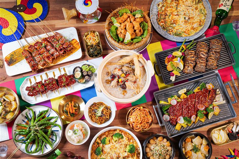 榮鳳凰酒店（礁溪）於桂冠自助餐廳推出期間限定「首爾美食節」。（圖／飯店旅宿業者提供）