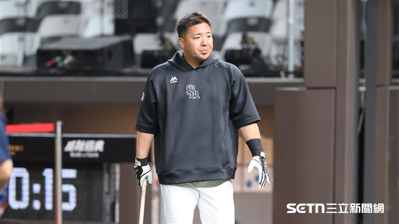 平野惠一牽線 日重砲邀兄弟打者休季訓練