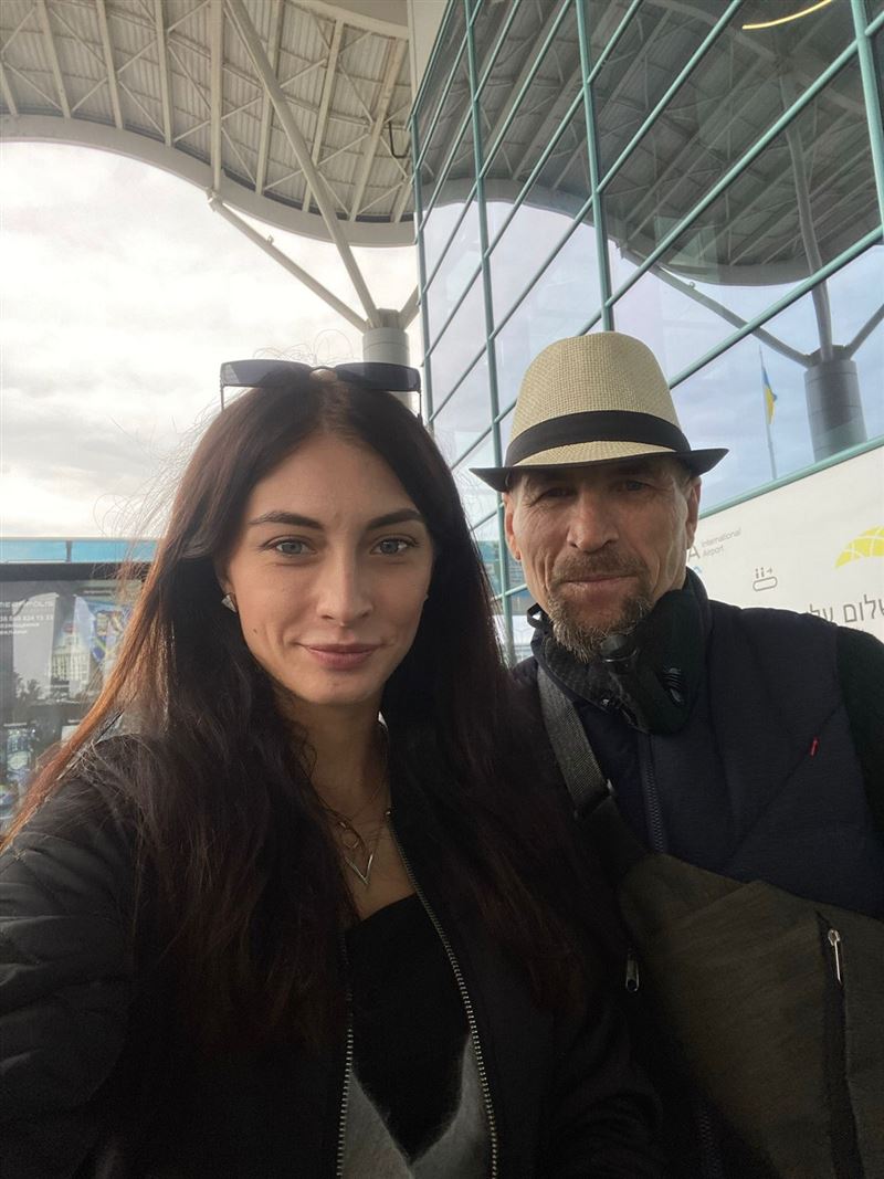 烏克蘭非政府組織「Heart in Action」創辦人Katrina Muzz的父親正是馬立波的死守者之一，遭俘虜長達三年才重返家園。（圖／Katrina Muzz提供）