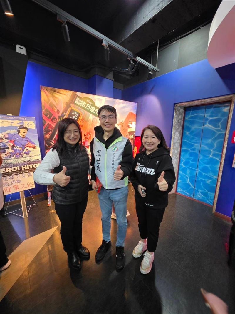 羅美玲、蔡培慧兩位在地立委積極輔選，讓温世政直呼感謝（圖／翻攝自温世政臉書）