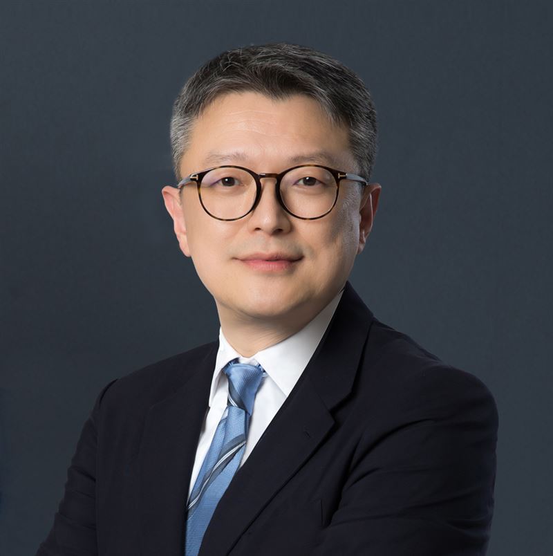 聯電新任執行長王石，過去與簡山傑搭檔創下市值成長五倍奇蹟，未來將獨挑大樑掌舵全球戰略。（圖／聯電提供）