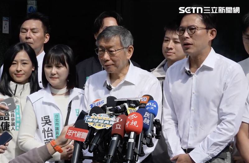 柯文哲新春團拜受訪。(圖/翻攝畫面)