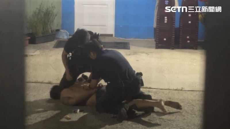 吸毒衝泳池對幼童扣板機!求交保法官不准