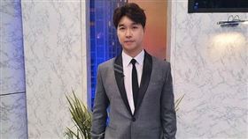 韓國知名主持人朴修弘控告親兄長侵占演出酬勞案，歷經多年訴訟。（圖／翻攝自IG）