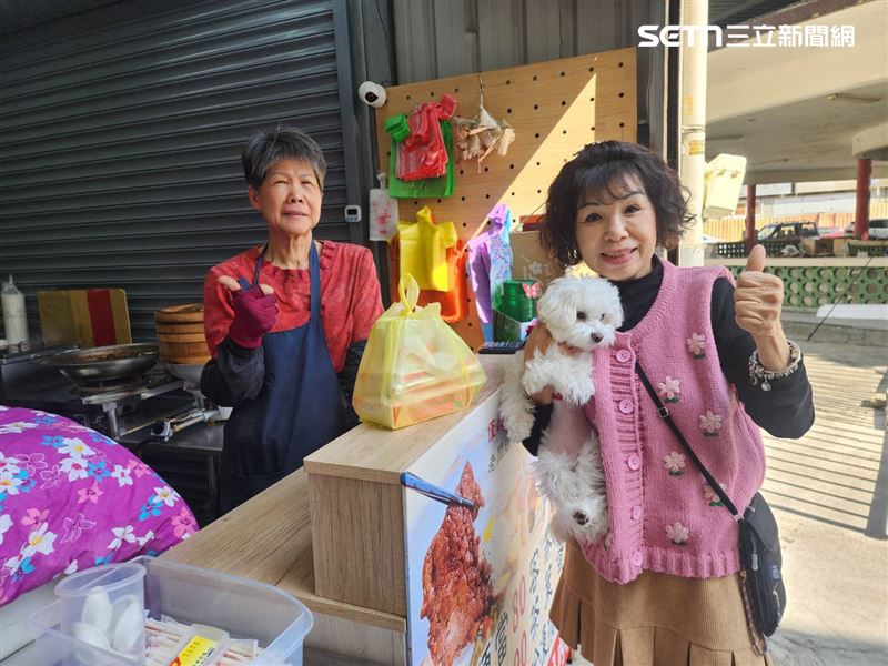 死忠顧客專程從桃園趕到頭份買便當，直呼難忘闆娘的家鄉味。（圖／翻攝畫面）