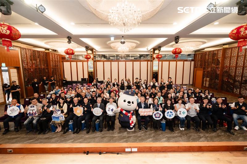 買399元旅行箱遭詐1485萬！被害婦現身親揭過程：1天工作15hrs還錢。（圖／嘉義市警局提供）