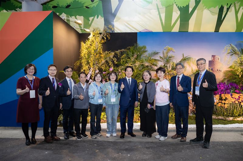 賴清德出席臺灣國際蘭展暨花卉科技展。（圖／總統府提供）