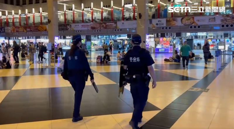 台鐵、高鐵收到「殺人、放炸彈」恐嚇，鐵路警察局已加強警戒、巡檢。（圖／翻攝畫面）