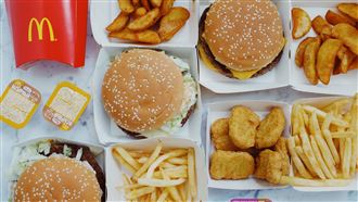 小學生超商嗑麥當勞遭公審　店長暖揭真相