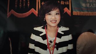 梅聖旻白髮暴瘦痛別吳中純 　91字惹鼻酸