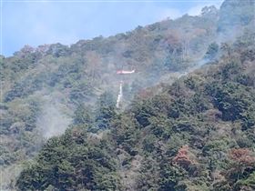 埔里林火反覆延燒10餘天！燒毀40公頃林地（圖／翻攝畫面）