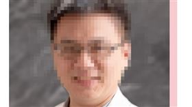 涉嫌偷拍幼女病患私密影像的羅姓婦產科名醫。（圖／翻攝畫面）