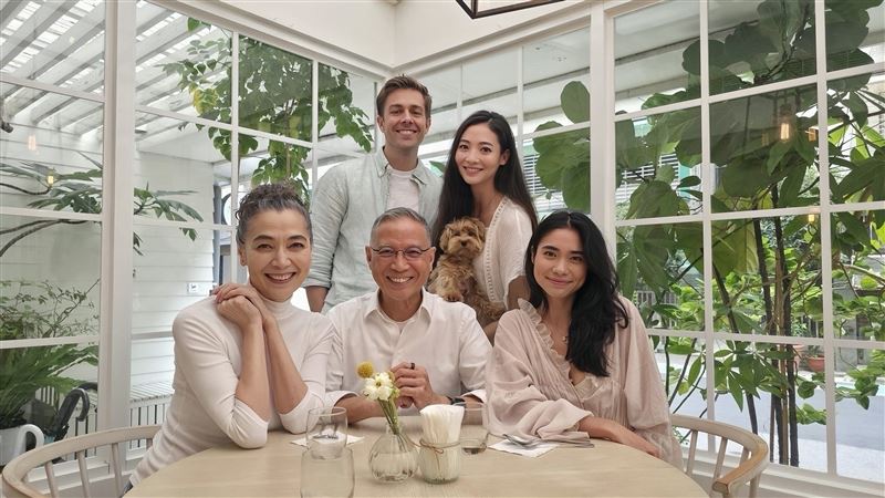 謝沛恩登記結婚將離開台灣!媽賴佩霞回應