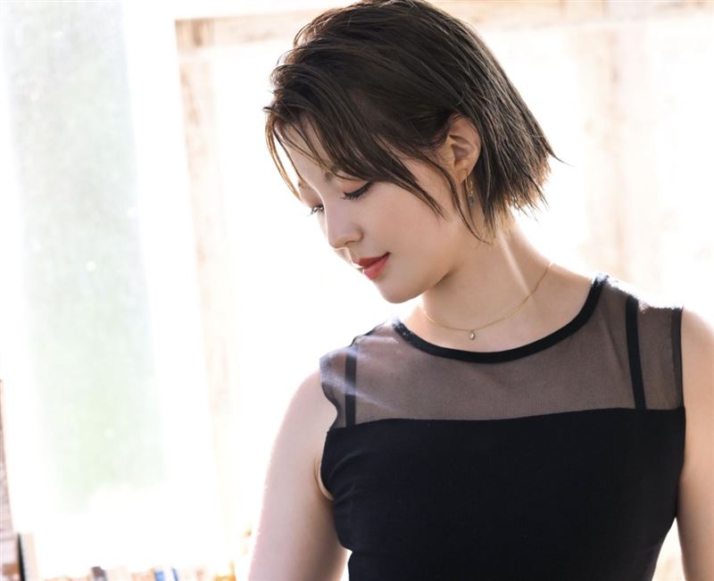 光憑目前釋出三浦奈奈的宣傳美照就讓人驚豔。（圖／翻攝自X@rn1ura_na7）