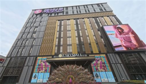 外送鐵騎闖百貨驚魂！義享天地道歉了