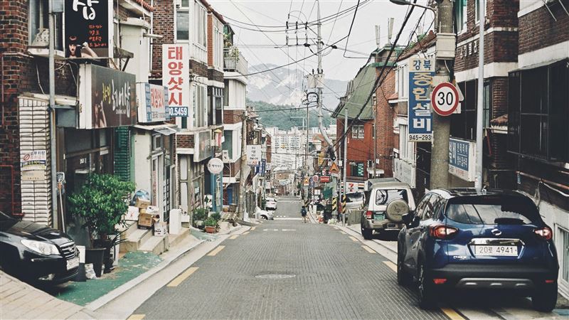 南韓境內目前仍無法使用Google Maps。（圖／unsplash）