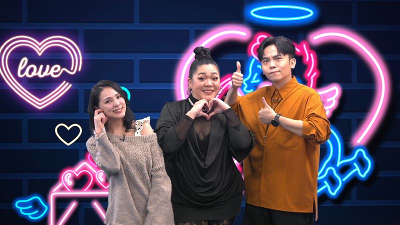 熊熊(左)跟黃豪平討論男女純友誼。(圖/《戀愛熊天秤》提供)