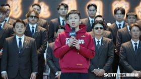 WBC台灣代表隊出發前往宮崎，運動部長李洋到場勉勵。（圖／記者劉彥池攝影）