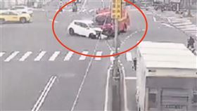 消防車,禮讓,桃園,蘆竹（圖／翻攝畫面）