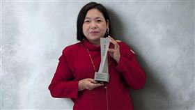 黃韶琴長期以藝術為媒介，關注療癒、教育與社會連結。（圖／花漾量子提供） 