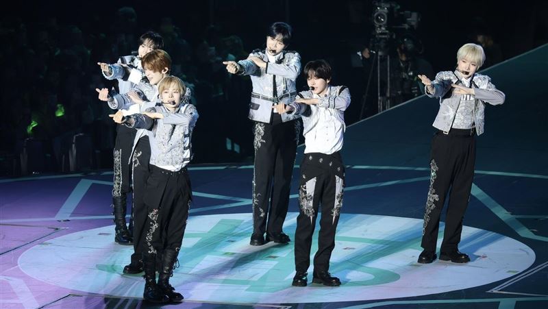 NCT WISH開唱甜寵西珍妮 全中文告白嗨翻