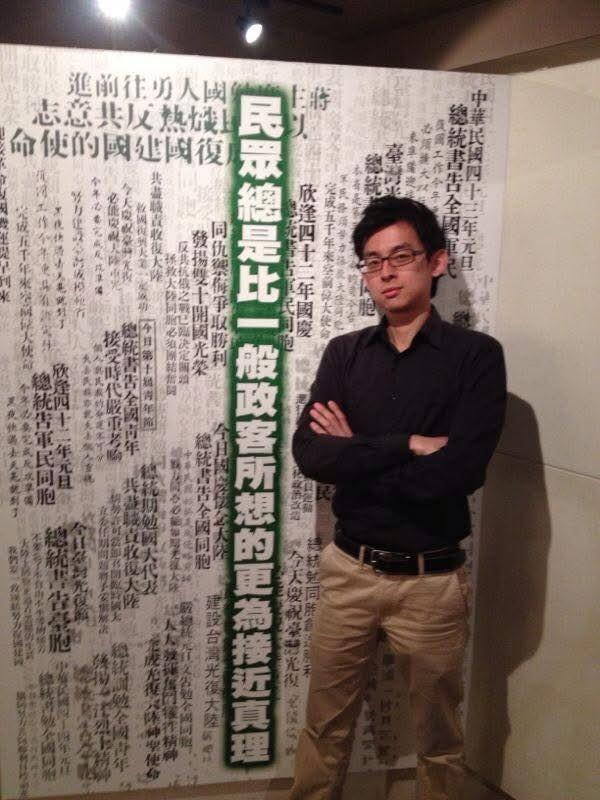 卓冠廷寫道，照片是攝於2012年二訪慈林基金會。（圖／翻攝自卓冠廷臉書）