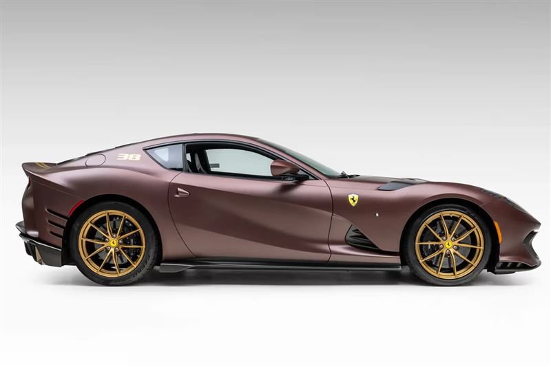 法拉利812 Competizione外界預估成交價落在180萬至200萬美元。（圖／翻攝RM Sotheby&rsquo;s網站）