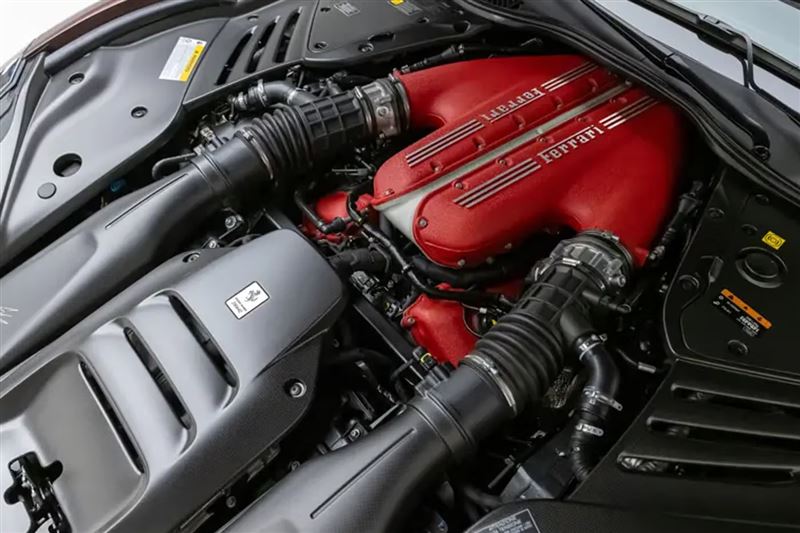 819匹馬力的V12引擎。（圖／翻攝RM Sotheby&rsquo;s網站）