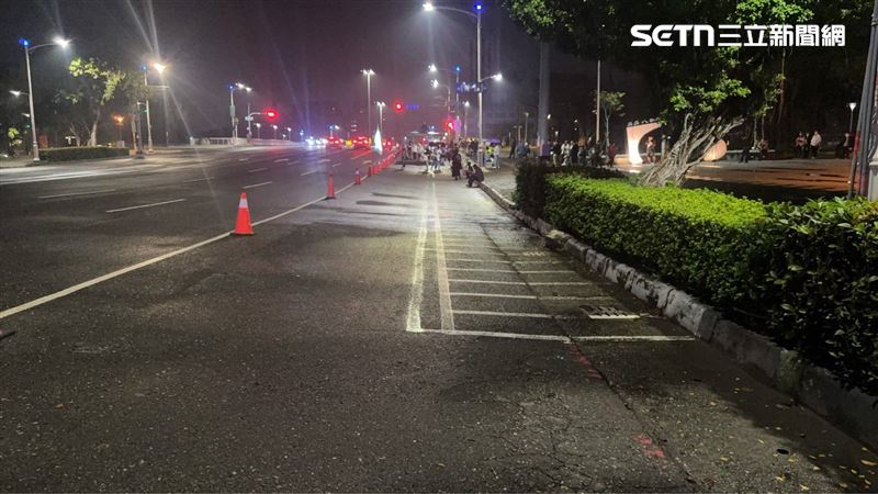 警方表示，派人於現場管制直至活動結束，並於活動結束後依法舉發。（圖／翻攝畫面）