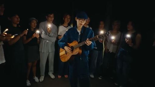 方大同逝世1週年　暴瘦自彈自唱身影曝光