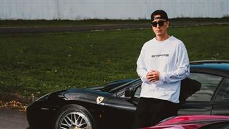 王陽明車聚遭開單！道歉被酸：何時能長大