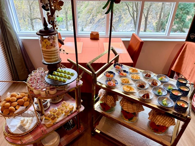 統一谷關-兩台餐車無限吃。（圖／飯店旅宿業者提供）