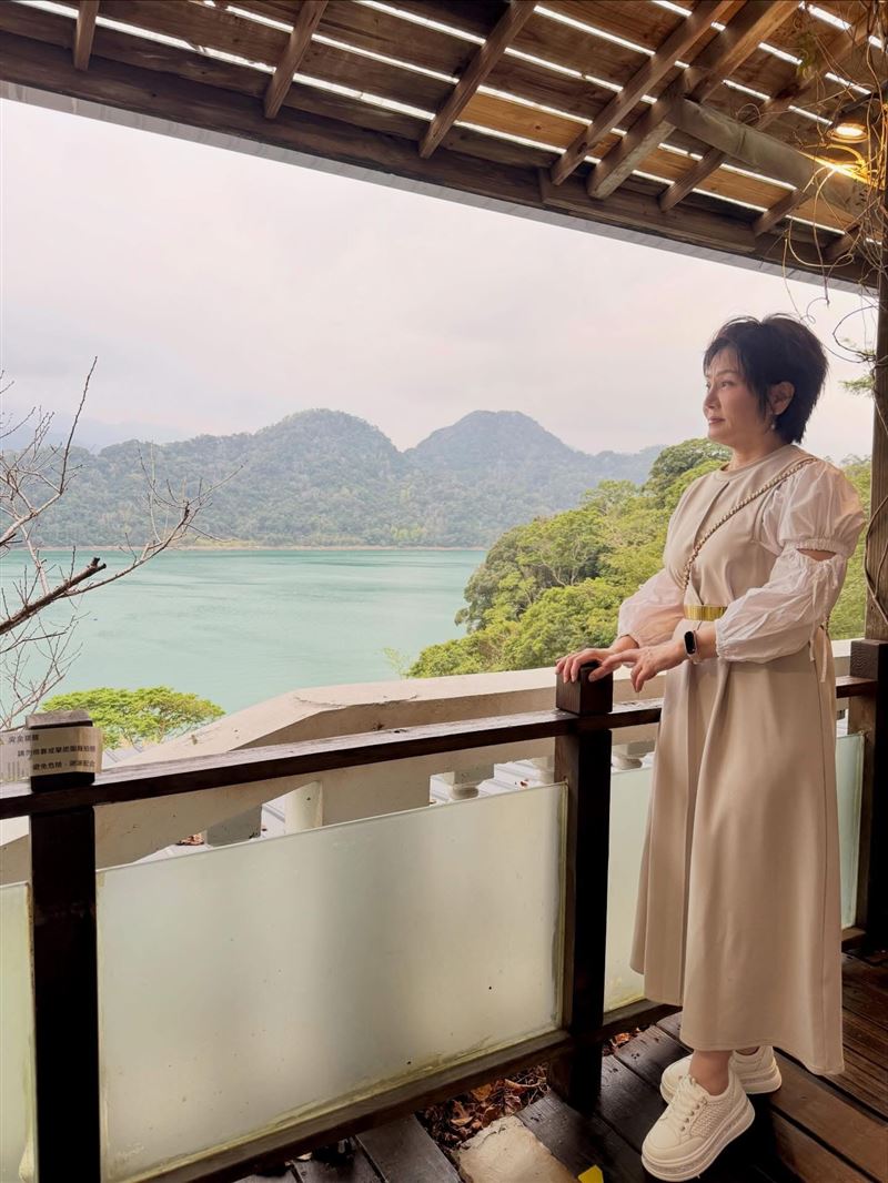 台八女星藝鴒透露本來要去杜拜轉機，因為戰火緊急取消。（圖／翻攝自臉書）