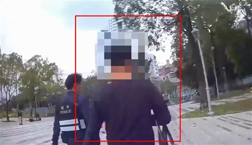 暴走男捷運痛毆4寶媽　被逮無厘頭這樣說