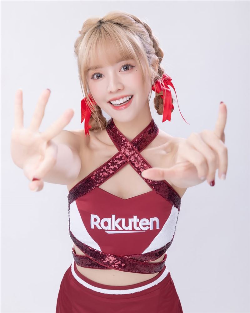 禹菡在2023年徵選樂天女孩奪下冠軍,近期更加入桃氣女孩。(圖/翻攝自IG @0707yuhan)