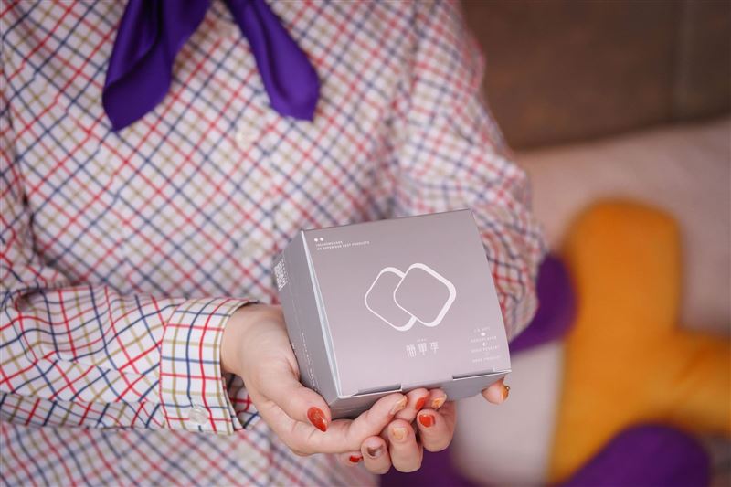 台北趣淘漫旅攜手台灣甜點品牌「簡單李」推出「生日簡單禮」限定專案,凡當月壽星入住即可獲得生日禮盒乙份。(圖/飯店旅宿業者提供)