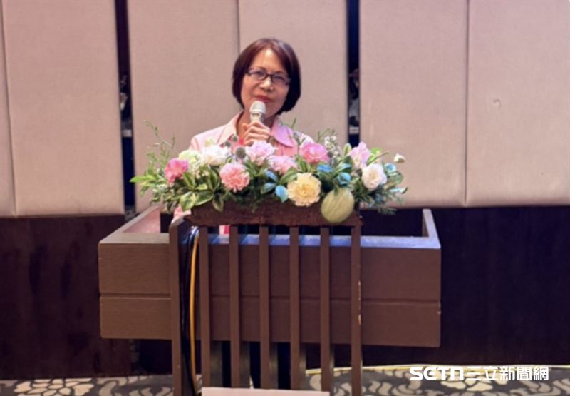 現年83歲的柯媽媽非常低調,但對於相關議題的活動,她仍非常願意站出來分享自身的經驗和故事。(圖/中華民國產物保險商業同業公會授權提供)