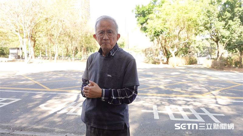 林財丁教授說，那時接到噩耗的柯媽媽，不斷地拜託教官趕快送「重宇」去醫院，一定要救他，但其實孩子早已當場死亡，但他們不忍告訴柯媽媽這個真相，只不斷地請她儘快趕來台中。林財丁教授補充道，自己很深刻，從到現場到整個處理完，天都黑了，自己很深刻柯媽媽那淒厲又絕望的哭聲，讓他至今想起都萬分不捨。（圖／記者張雅筑攝）