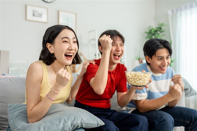 迎熱血棒球月!中嘉寬頻應援零時差，辦光纖飆網享DAZN免費看；3月5日起鎖定轉播為中華隊決戰東京集氣。（圖／中嘉寬頻提供）